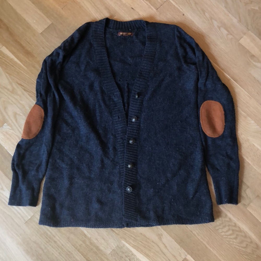 Hive and Honey grey cardigan